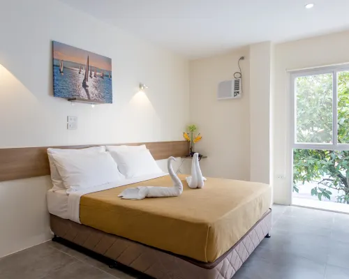 18 Suites Cebu Hotels near Tops