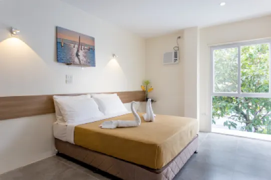 18 Suites Cebu Hotels near Cebu IT Park