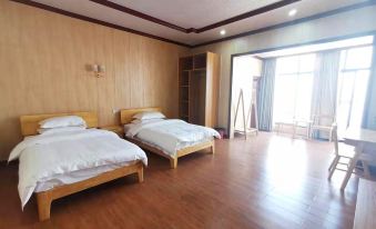 Yangchun Yunshan Green Lake Hot Spring Homestay