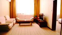 Tianyi Wenquan Huayuan Hotel - موقف سيارات