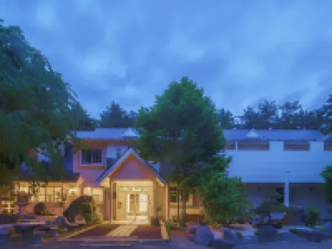 フジヤマ　INN　ユニファー 新倉山浅間公園周辺のホテル