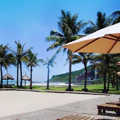 Sizihwan Sunset Beach Resort Hotels near Xiziwan