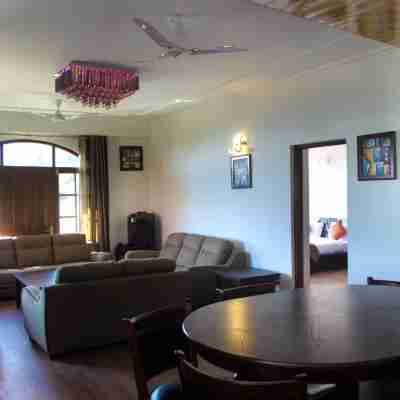 Kasauli Courtyard Dining/Meeting Rooms