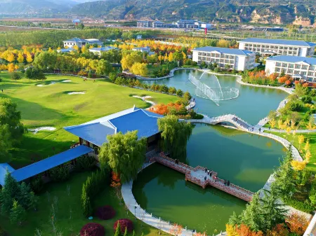 Guangcheng Hotel Отели рядом с достопримечательностью «Longyin Temple»