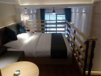 西畴艺林酒店 - 复式大床房