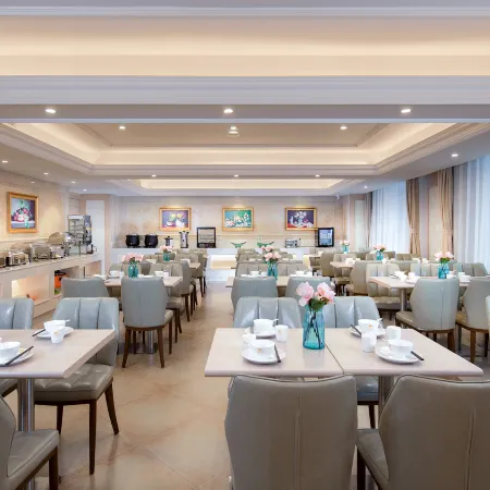 Vienna Hotel (Baoding Zhili Governor's Office Chengming Building)