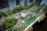 Tianxiang Hotel Hotels in Huanggang