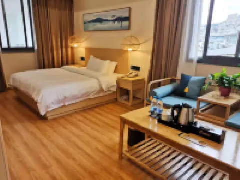 Yunyang Chenyi Hotel