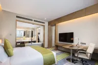 Holiday Inn Shaoguan Downtown Отели рядом с достопримечательностью «Сталь цинков»
