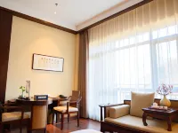Maple Aroma Valley Hot Spring Resort Hotel Hotels in Benxi County