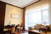 Maple Aroma Valley Hot Spring Resort Hotel Hotels in Benxi County