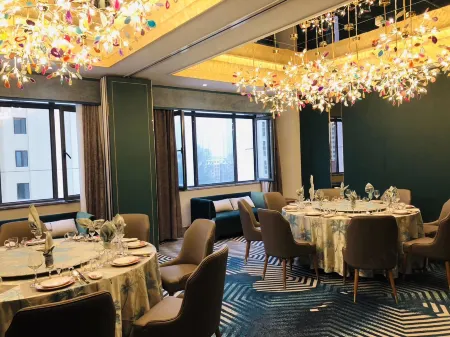 Shuiyi Carnival Hotel Отели рядом с достопримечательностью «Heze University North Campus»