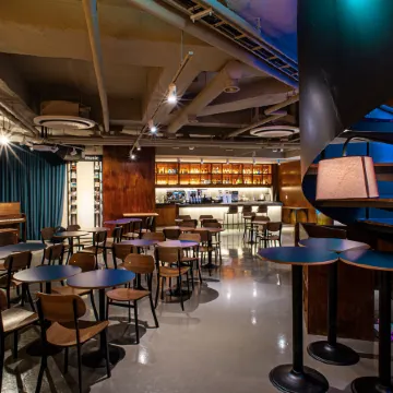 Glue Hotel Dongdaemun Отели рядом с достопримечательностью «Станция метро Jongno-3ga»