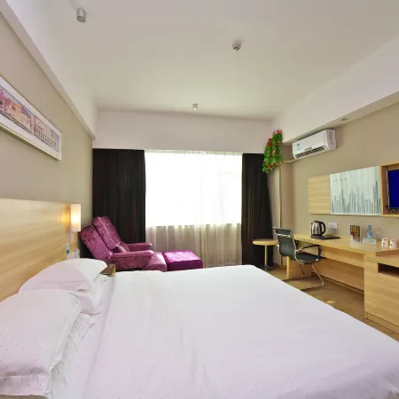 Oriental Holiday Hotel