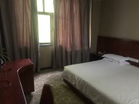 伊宁县龙泉酒店 - 标准大床房