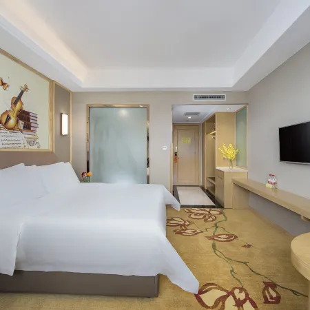 Vienna International Hotel (Chifeng Railway Station)