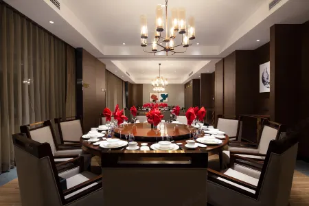 Eastern Holiday Hotel