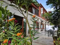 Xiaoyue Renjia Guesthouse Hotels in Menghai