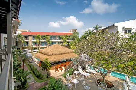 Baan Karon Resort