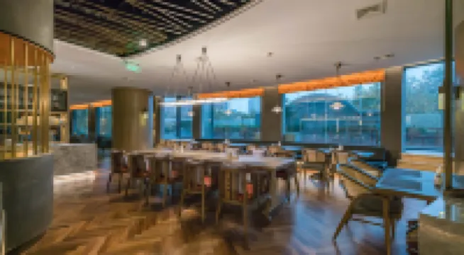 南京博物院泊金黃埔酒店