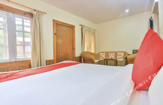 OYO 645 紅屋叢林度假村