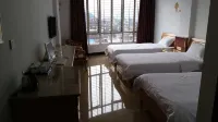 Yingde Shengyi Hotel