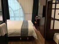 等逅忆酒店(上海南京东路步行街店) - 景观大床房