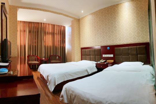 鑫源商务宾馆(三门峡大岭路店)