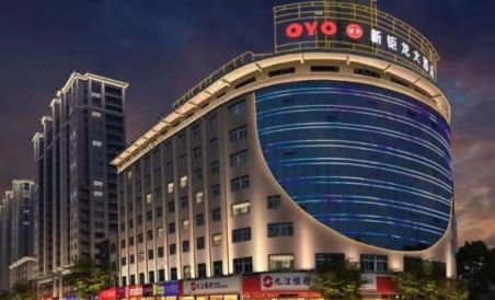 Xinjulong Hotel - Housity