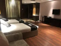 Roman Garden Business Center