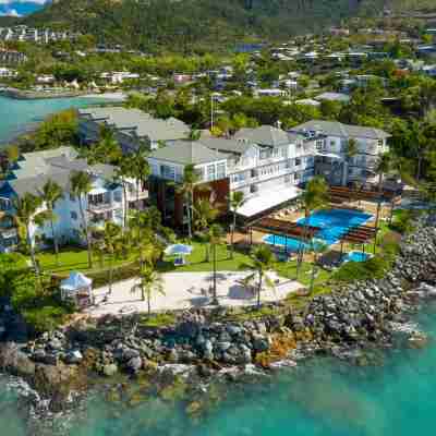 Coral Sea Marina Resort Hotel Exterior