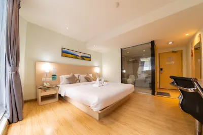 City Comfort Inn Puchong Hotel dekat Hero Market Mall Bandar Puteri Puchong