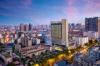 Atour Hotel (Changsha Wuyiguangchang Wanbao Avenue) Hotels in Changsha