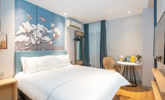 Magnotel Hotel (Xi'an Ming City Wall Changle Men Subway Station)