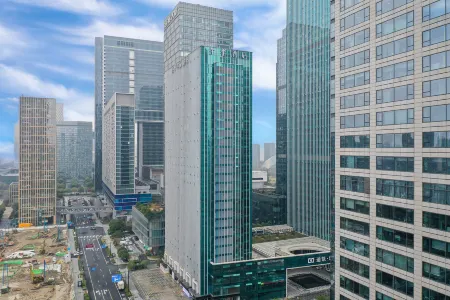 JI Hotel (Hangzhou Qianjiang New Town Civic Center)