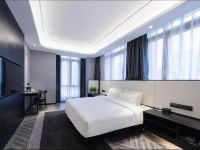 上海安兰云酒店 - 商务大床房