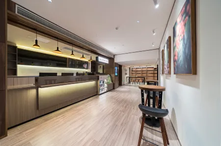 HanTing Hotel (Shanghai Wujiaochang Shiguang Road) Отели рядом с достопримечательностью «Shanghai Open University Yangpu Branch School»