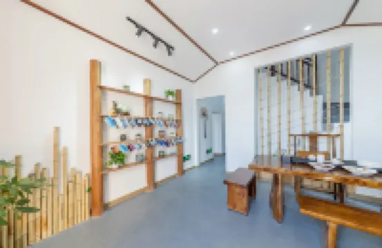 Qichi Three Sisters Inn