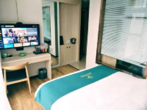 HUIHE Sailaton Hotel (Zunyi Xinpu Linda Food City)