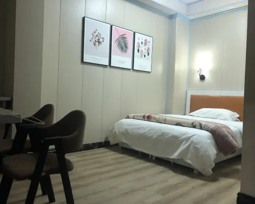 Luoshan Jingyuan Express Hotel Hotels in Luoshan