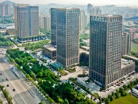 JI Hotel (Nantong Central Business District) Отели рядом с достопримечательностью «Zihui Park»