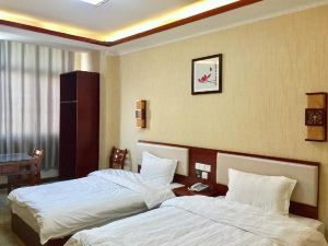 Fengxian Yunting Business Hotel