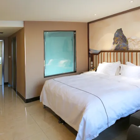 Yingkou Yudingyu Longge Business Hotel 1 (Wanda Plaza)