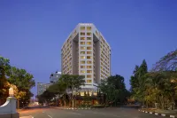 Aryaduta Bandung Hotels near Passion Factory Outlet