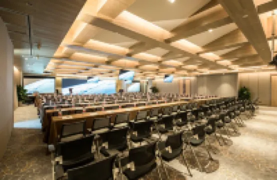 北京東直門左家莊地鐵站亞朵S酒店