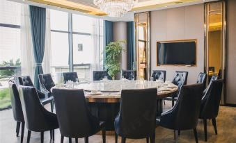 Furi Garden Hotel