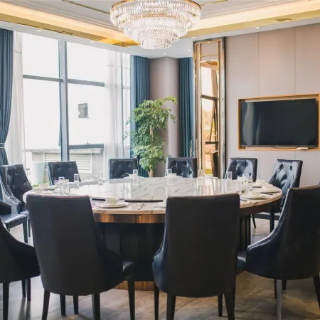 Lin yue yun Garden Hotel