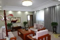 Nine-color Deer Hotel Các khách sạn gần Ga Đôn Hoàng