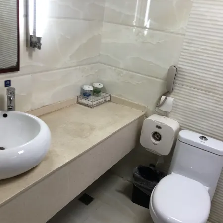 Pingliang Hotel