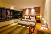 James Joyce Coffetel (Zhanjiang Wanda Plaza Huaduhui)